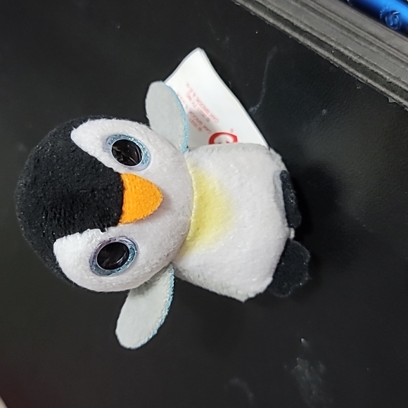 2021 McDonalds Ty Teenie Beanie Boos Pongo the Penguin Mini Plush - Picture 1 of 2